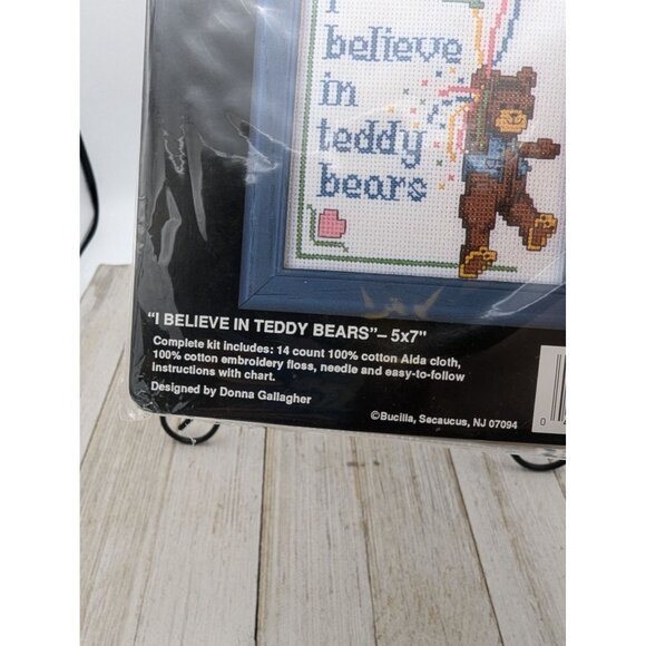 Bucilla "I Believe In Teddy Bears" Counted Cross-Stitch Kit 5x7 - Picture 4 of 5